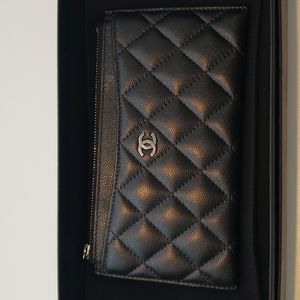 Chanel wallet